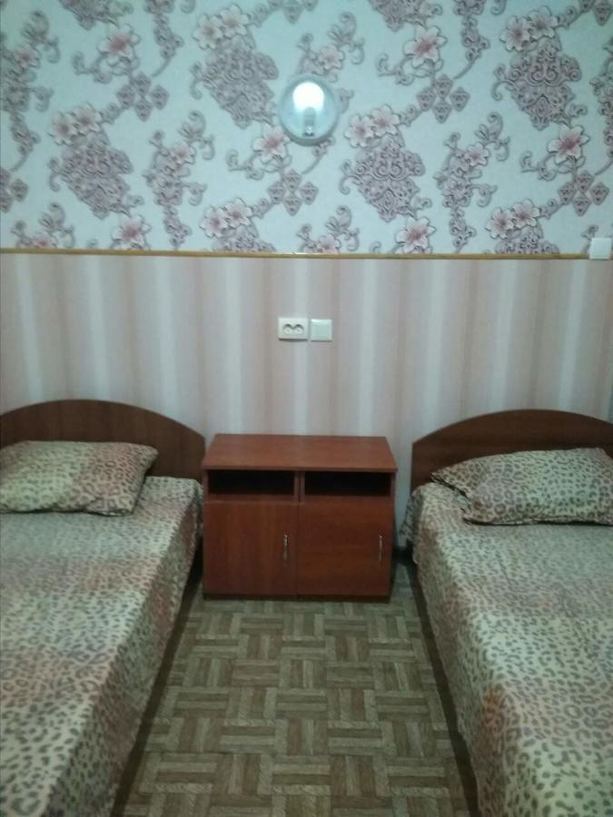 Hostel Mnogoborets F. Klub Одеса Екстер'єр фото